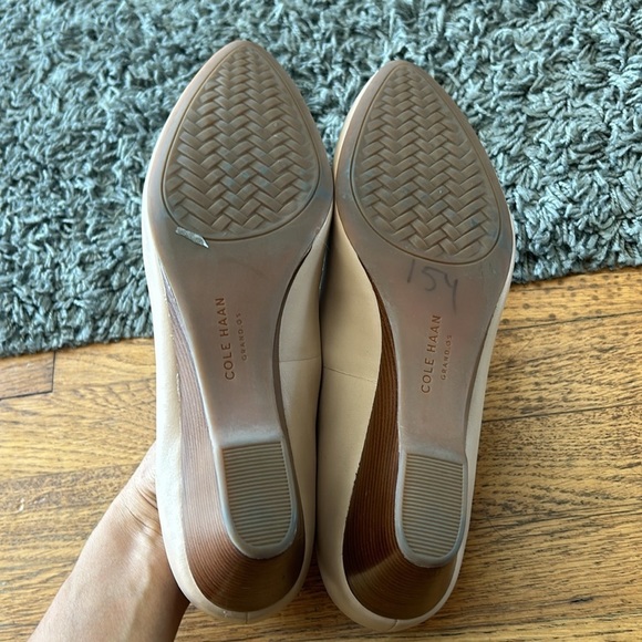 Cole Haan Women's The GO-to Wedge Heel Pump  Nude Beige Size 9.5 - Picture 10 of 14